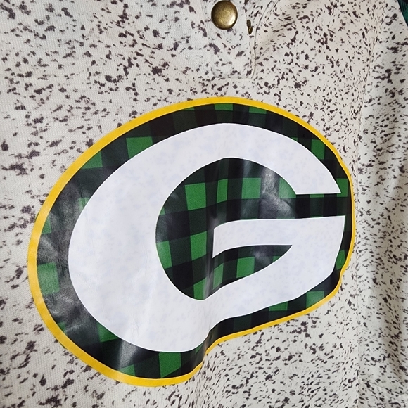 Green Bay Packers lightweight hoodies. Women's Size Large. - Picture 3 of 16